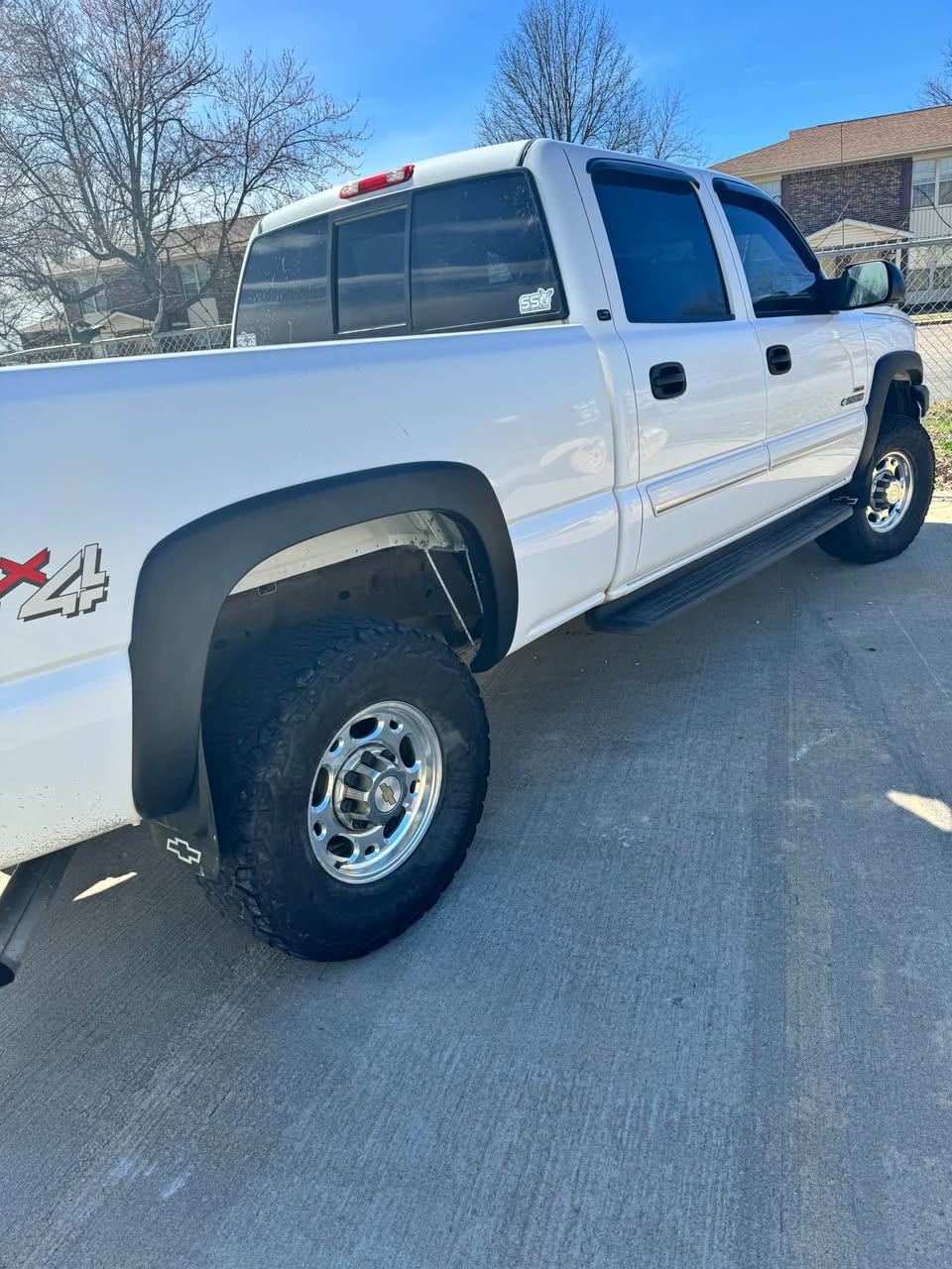 2005 Chevrolet Silverado 2500HD, view 5