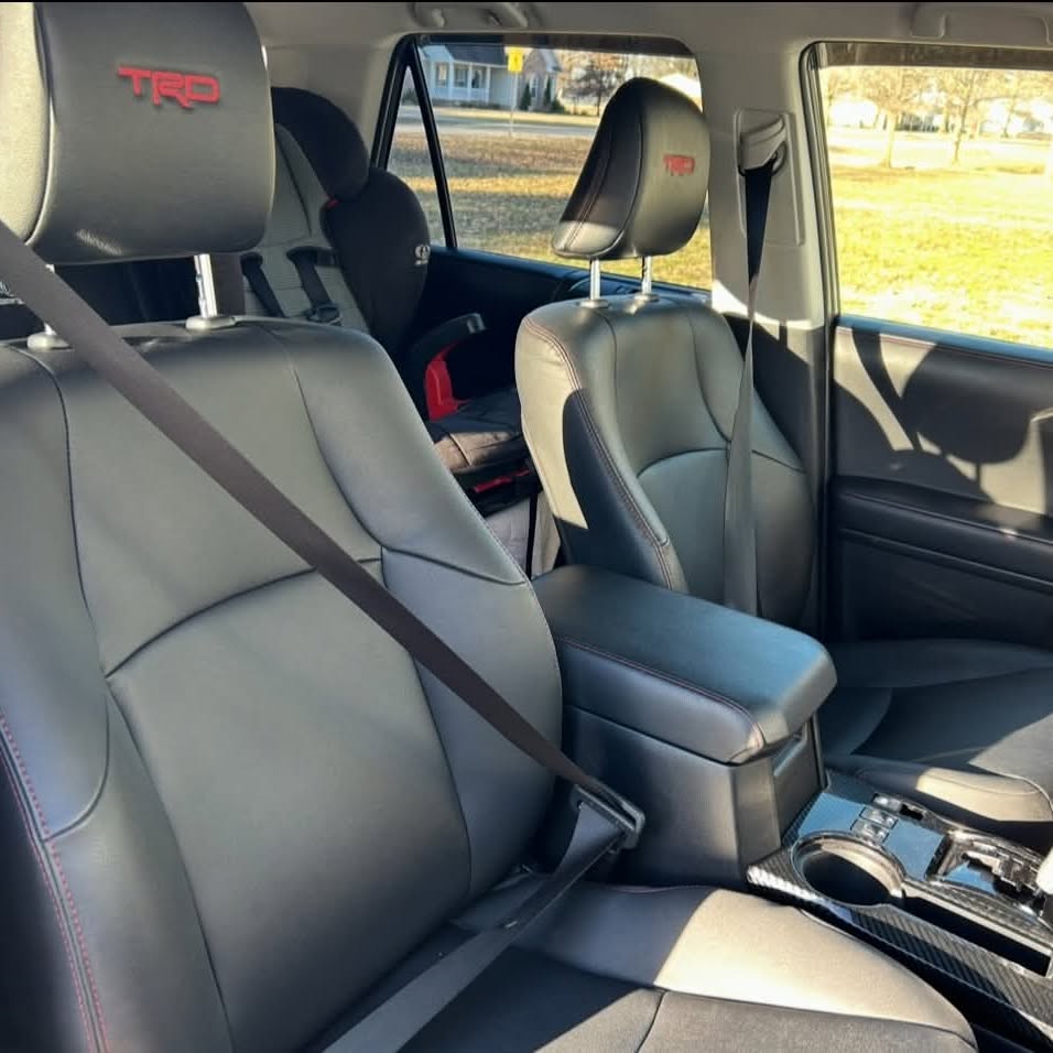 2023 Toyota 4Runner, view 3